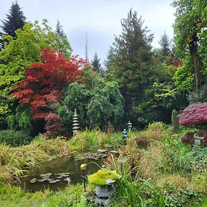 Apartment Urlaub Im Paradiesgarten, Neuburg am Inn